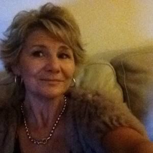 Meet your Posher, Nadine